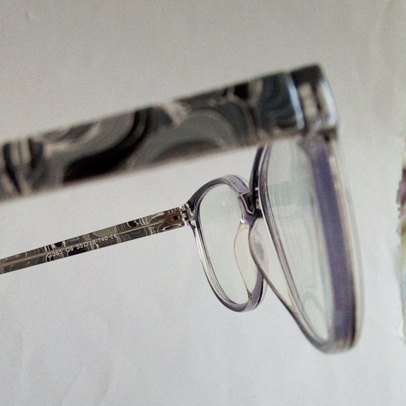 Clearly Standard Black Prescription Eyeglasses With Pattern On Handle Free Case - Picture 8 of 16